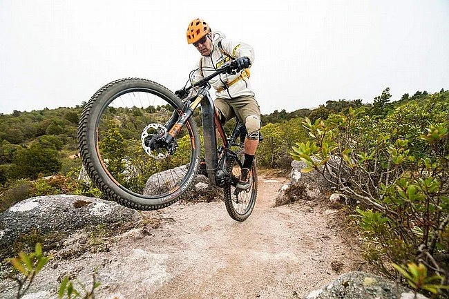 Vittoria Agarro G2.0 TNT 27.5 Inch MTB Tire 4 Vittoria Agarro G2.0 TNT 27.5 Inch MTB Tire - Image 4