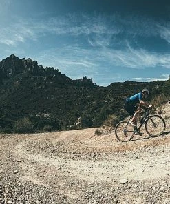 Vittoria Terreno Mix G2.0 Gravel/Cyclocross Tire 9 Vittoria Terreno Mix G2.0 Gravel/Cyclocross Tire -SRAM Official Website vibgv2 5