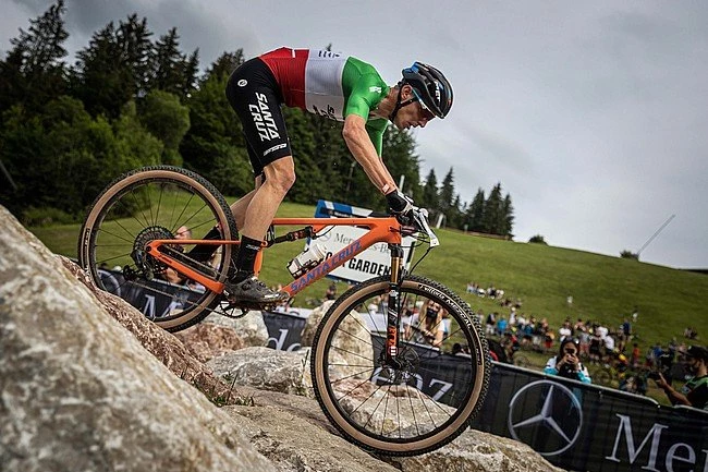 Vittoria Mezcal G2.0 TLR 29 Inch MTB Tire 3 Vittoria Mezcal G2.0 TLR 29 Inch MTB Tire - Image 3